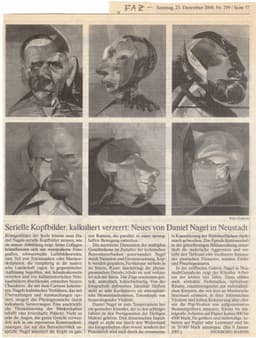 Serielle Kopfbilder, kalkuliert verzerrt: Neues von Daniel Nagel in Neustadt